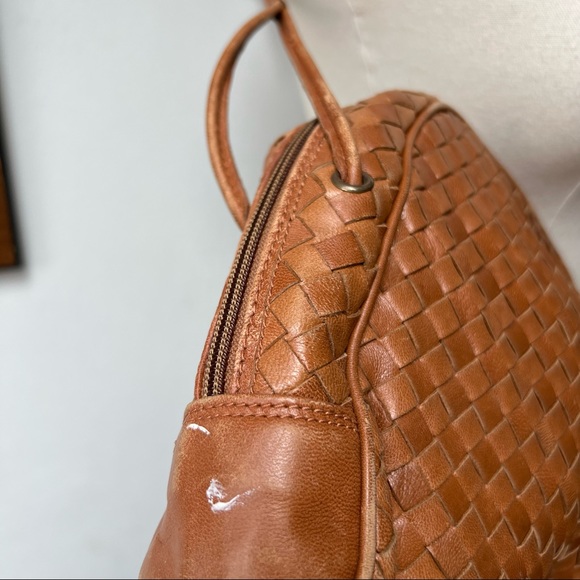 Italian Woven Leather Crossbody Bag - Picture 6 of 9